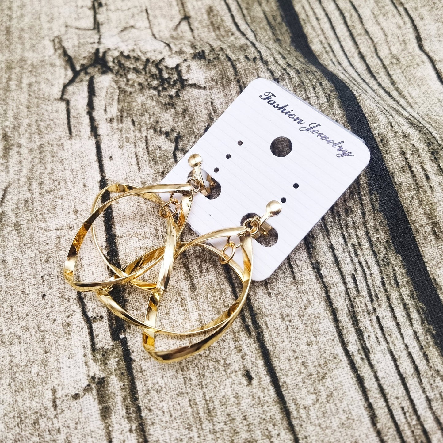 Metal earrings ear clip without ear hole ear bone clip female earring clip no hole no hole earring ear hanging popular
