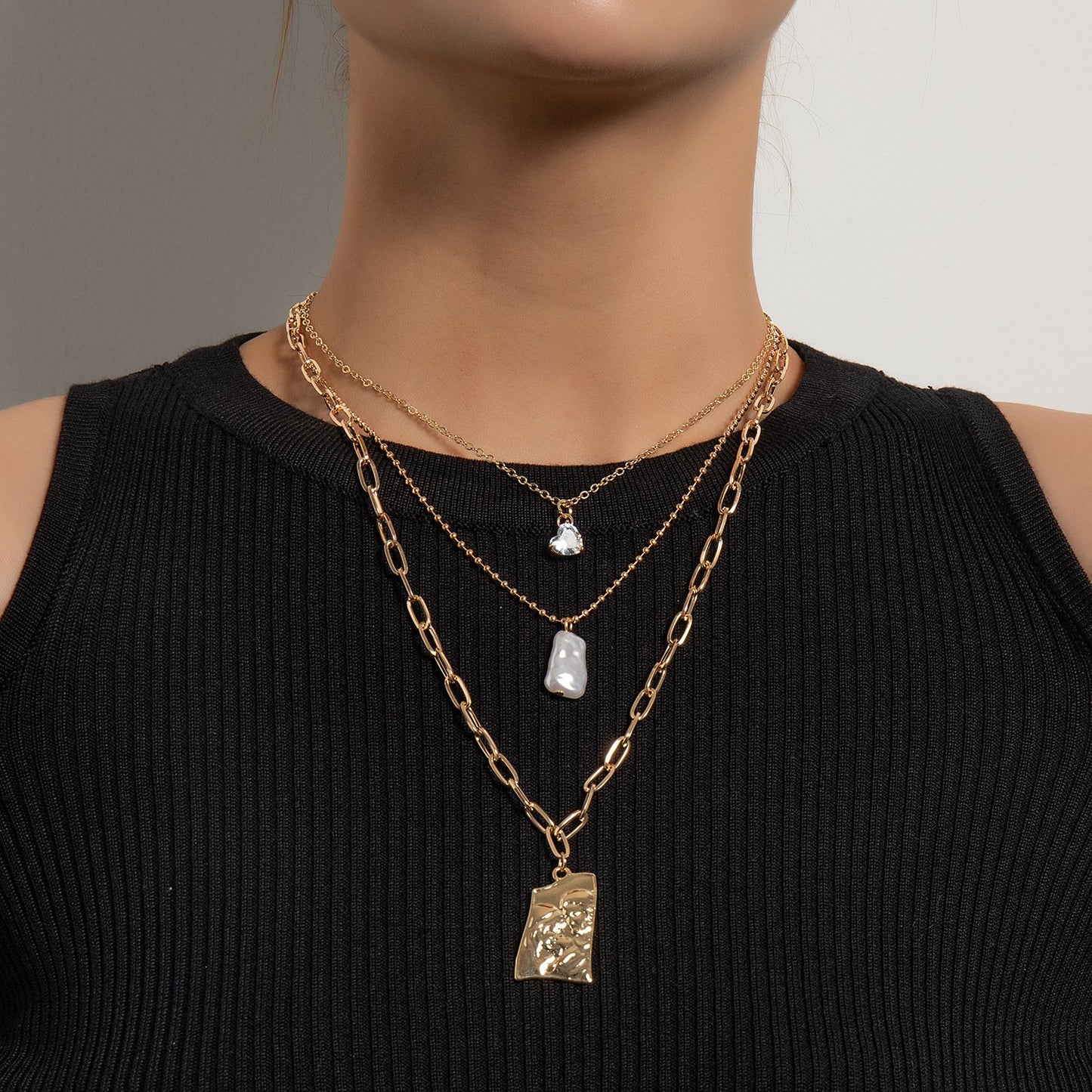 Jewelry trend multi-layer love diamond pearl alloy pendant fashion personality short sweater chain