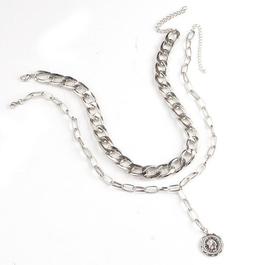 Portrait ins indifferent double-layer alloy necklace female hip-hop niche design clavicle chain year