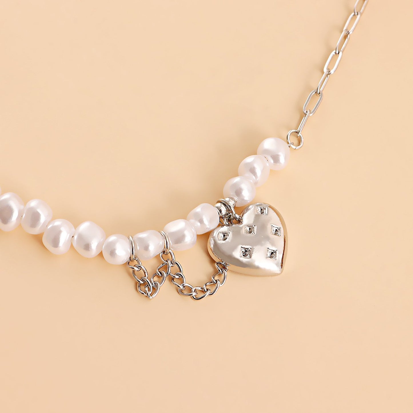 Jewelry fashion love imitation pearl beaded necklace female hot girl ins high sense choker
