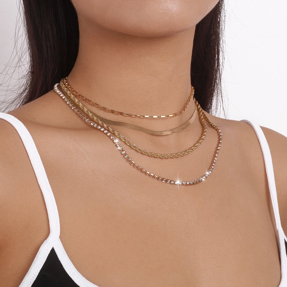 N1577 Simple Metal Stacked Necklace Rhinestone Twisted Snake Bone Chain Necklace Small Fashion Necklace