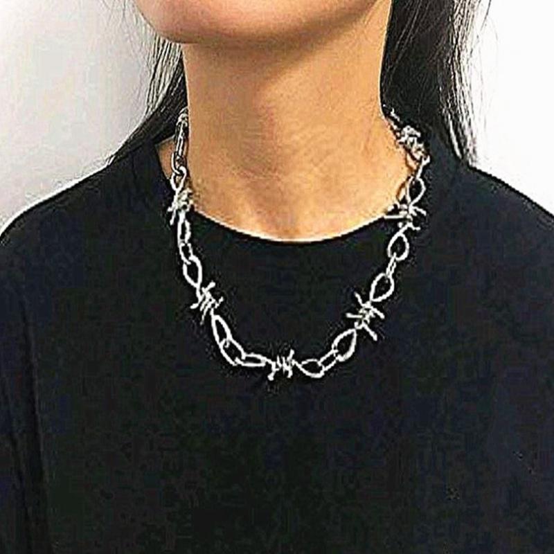 Jewelry punk retro thorn lock with key pendant necklace cool trendy accessories