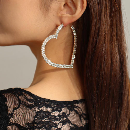 E1254 Fashion Full Diamond Earrings Exaggerated Personality Love Earrings Temperament Sweet Simple Earrings